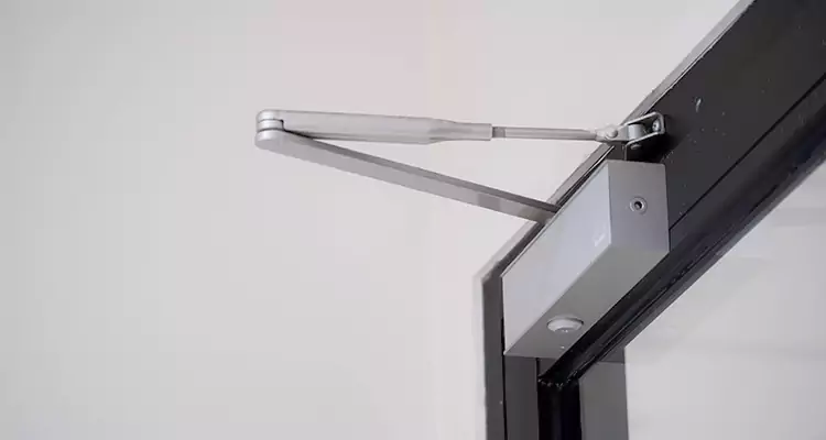 Screen Door Closer Installation in Bartow, FL