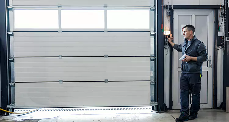 Our Garage Door Repair Services in Bartow, FL
