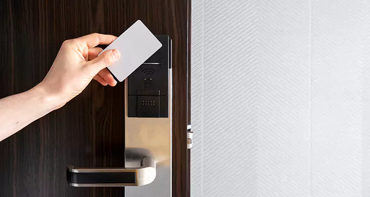 Why Choose Us for Hotel Keycard Lock Repair in Bartow, FL?