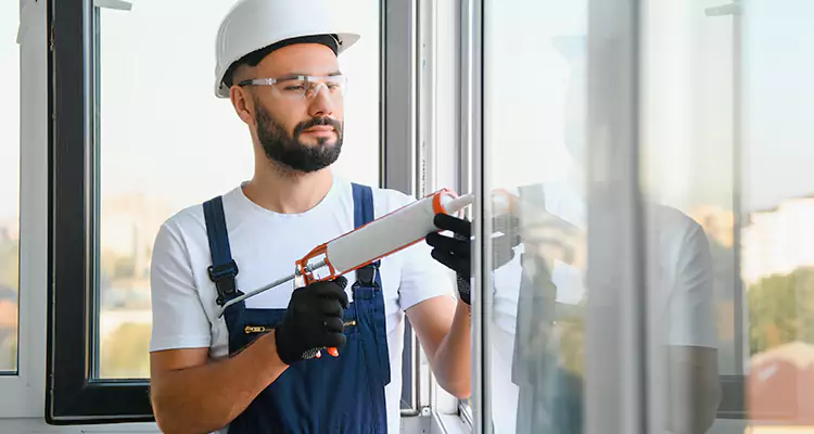 Retractable Screens Repair for Patio in Bartow, FL