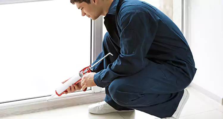Window Glass Caulk Repair in Bartow, FL