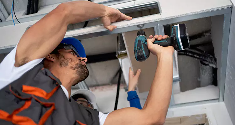 Emergency Overhead Door Repair in Bartow, FL