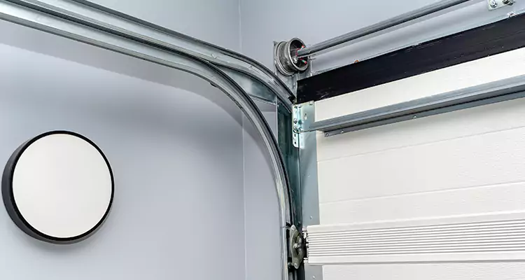 Garage Door Cable Repair Cost in Bartow, FL