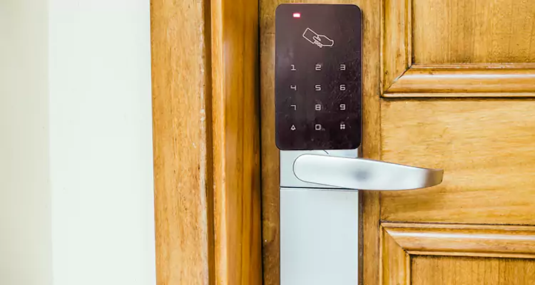 Keyless Hotel Door Locks Repair in Bartow, FL