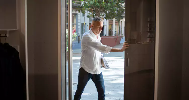 Reliable Pella Patio Door Repair Services for Opening Issues in Bartow, FL