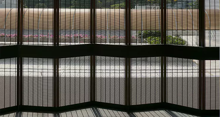 Front Screen Door Repair in Bartow, FL