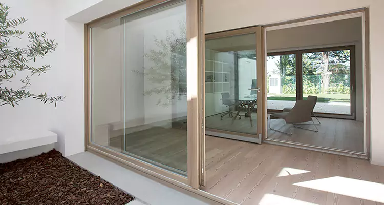 Sliding Screen Door Bottom Track Replacement in Bartow, FL